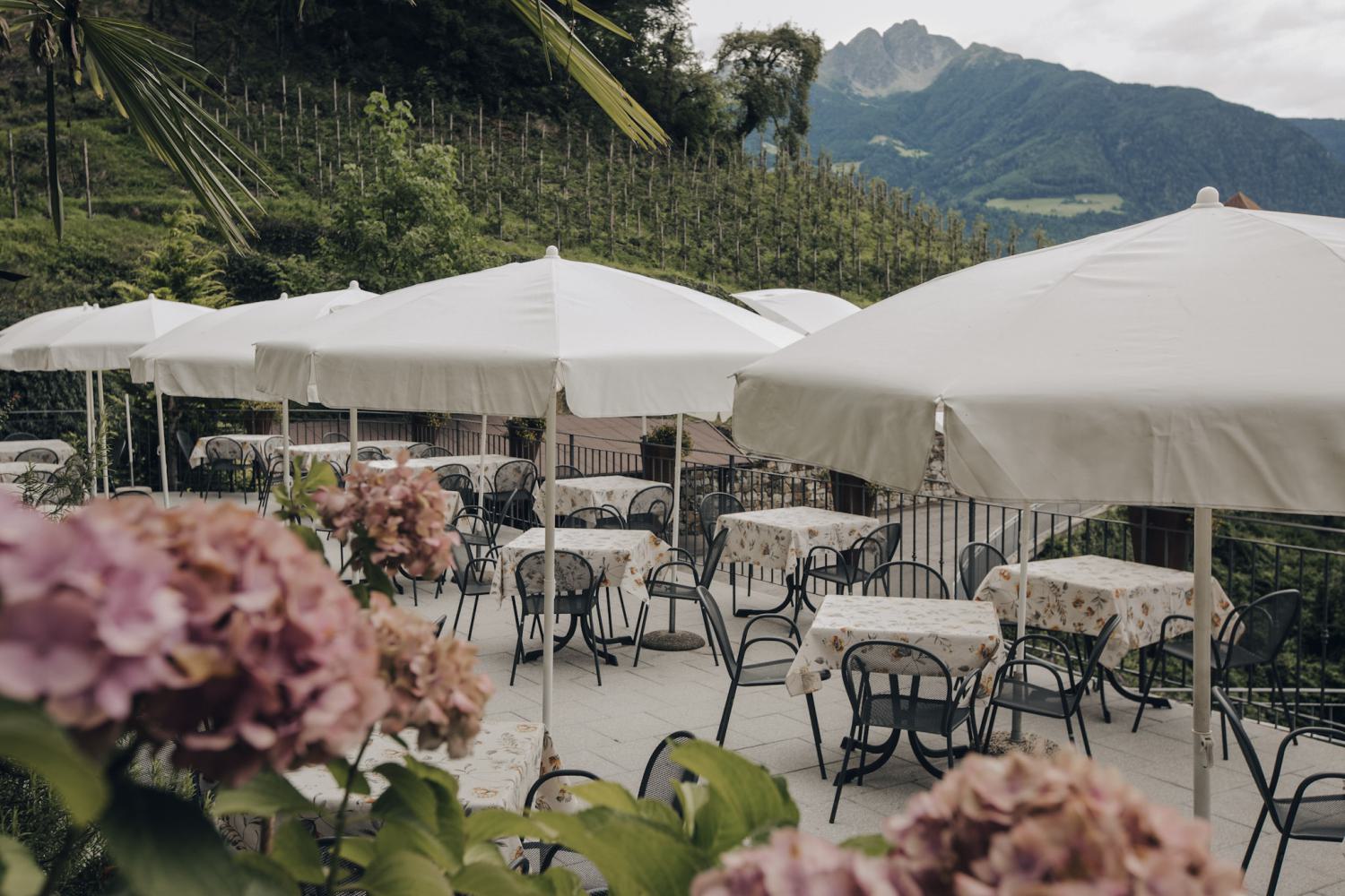 Grande terrazza soleggiata - Albergo Schneeweisshof